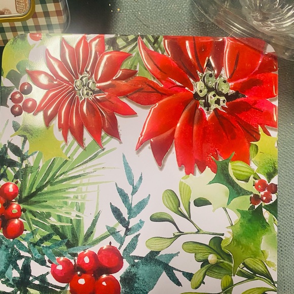 NWT…2brand new tin boxes, load up your goodie’s in and 1 large DIY Bulbs - Picture 5 of 6